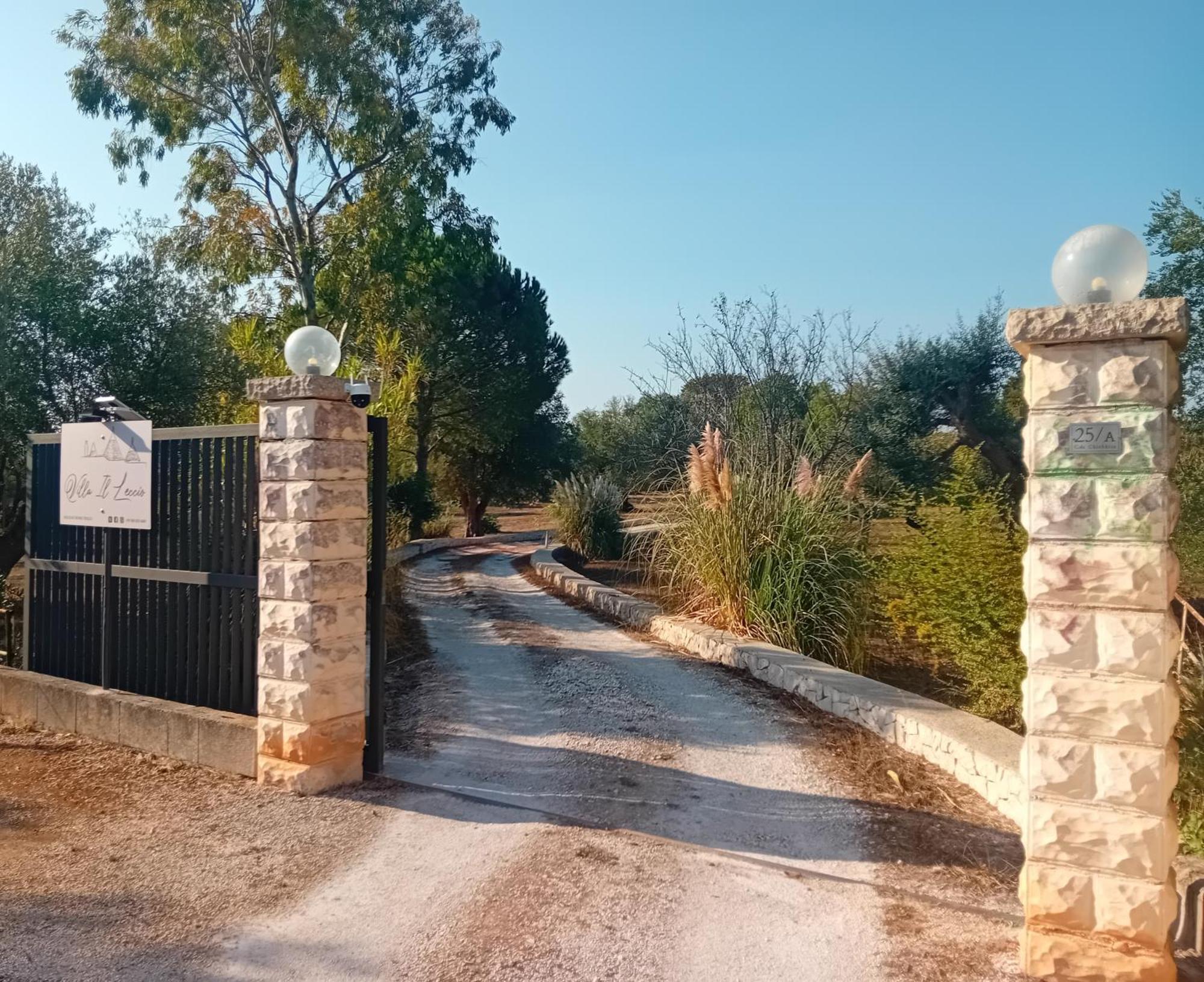 Villa Il Leccio - Trulli Cisternino Exterior photo