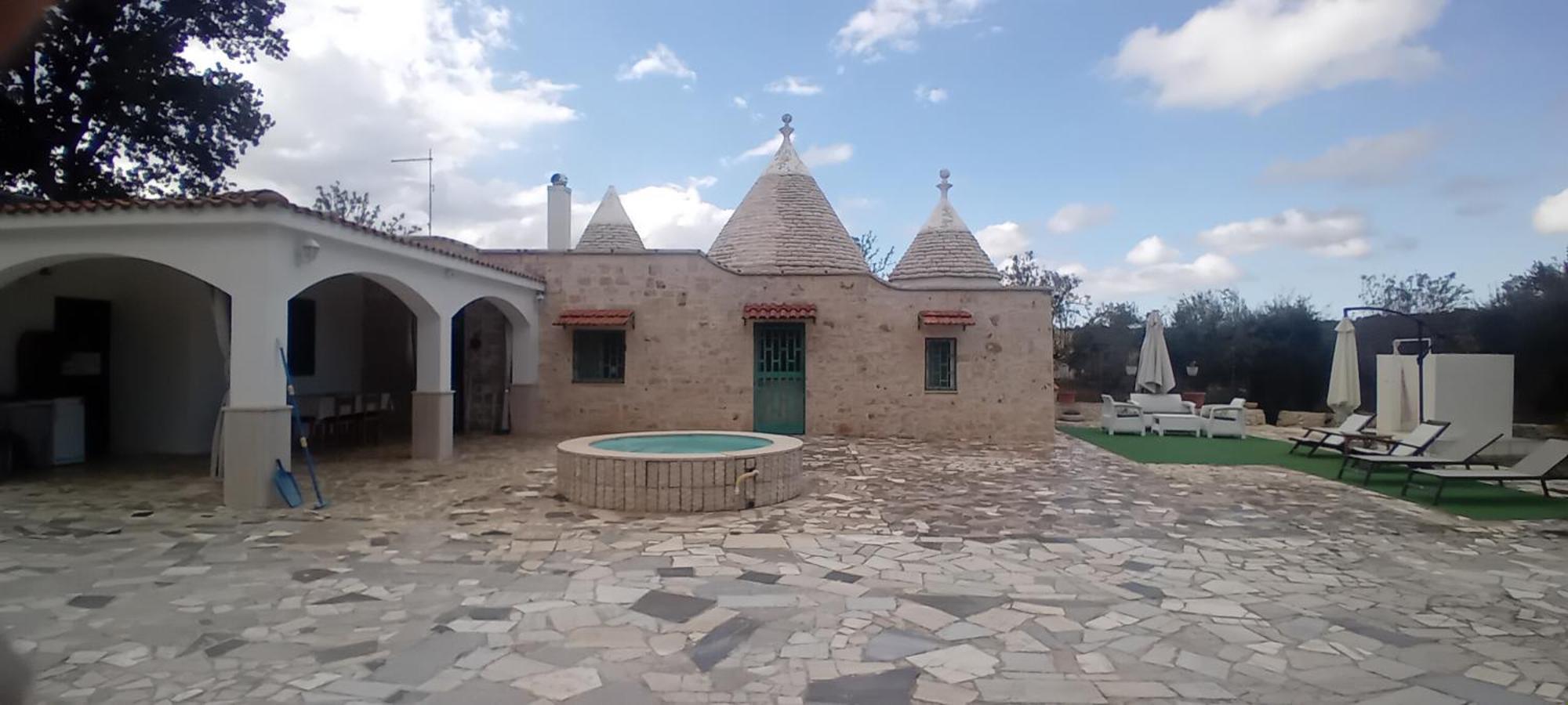 Villa Il Leccio - Trulli Cisternino Exterior photo